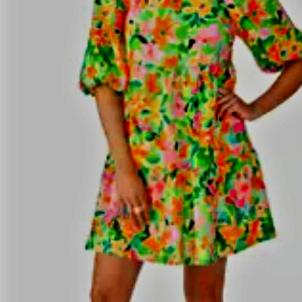 Baby doll tiered square neck floral dress size M